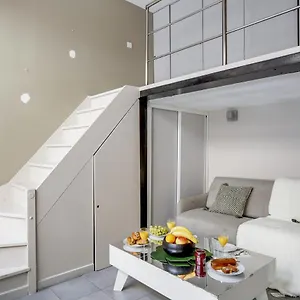 spacious-bright-and-beautifully-decorated-flat-in-heart.fr-paris.fr/